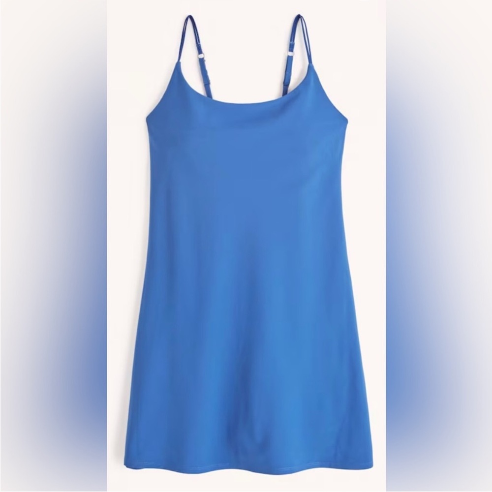 Abercrombie Traveler Dress w/ Shorts